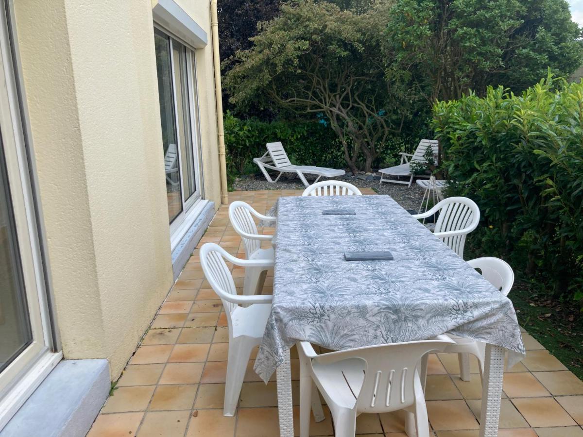 Maison Familiale Dans Rue Paisible Ferienhaus Gouville-sur-Mer